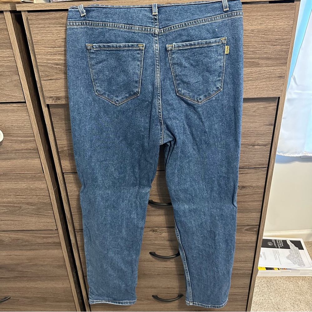 Jeans - Picture 6 of 9